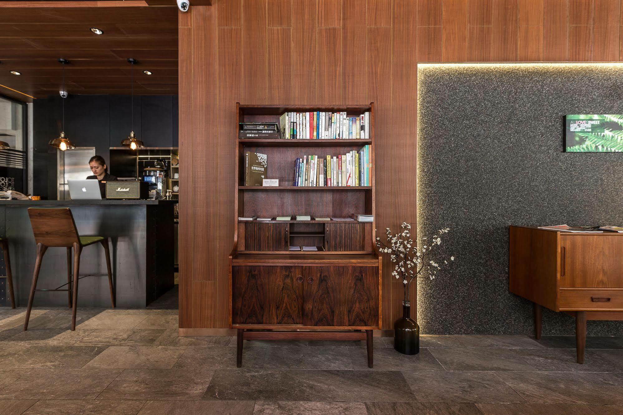 Inhouse Residence Taipei Luaran gambar